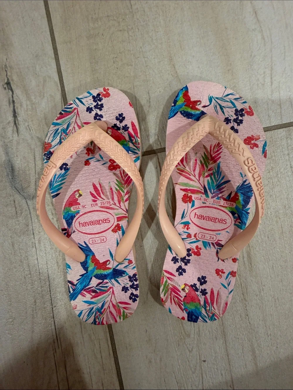 Havaianas Toddler Pink Parrot & Floral Flip Flops